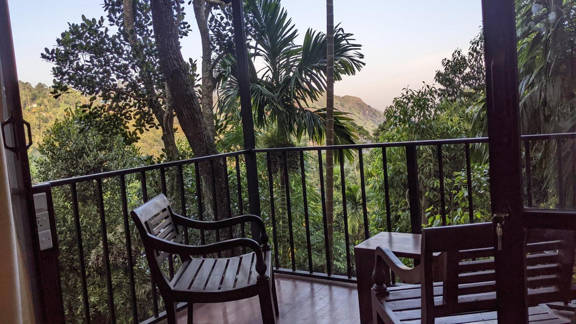 Arana Sri Lanka Eco Lodge And Yoga Center Procida Dış mekan fotoğraf
